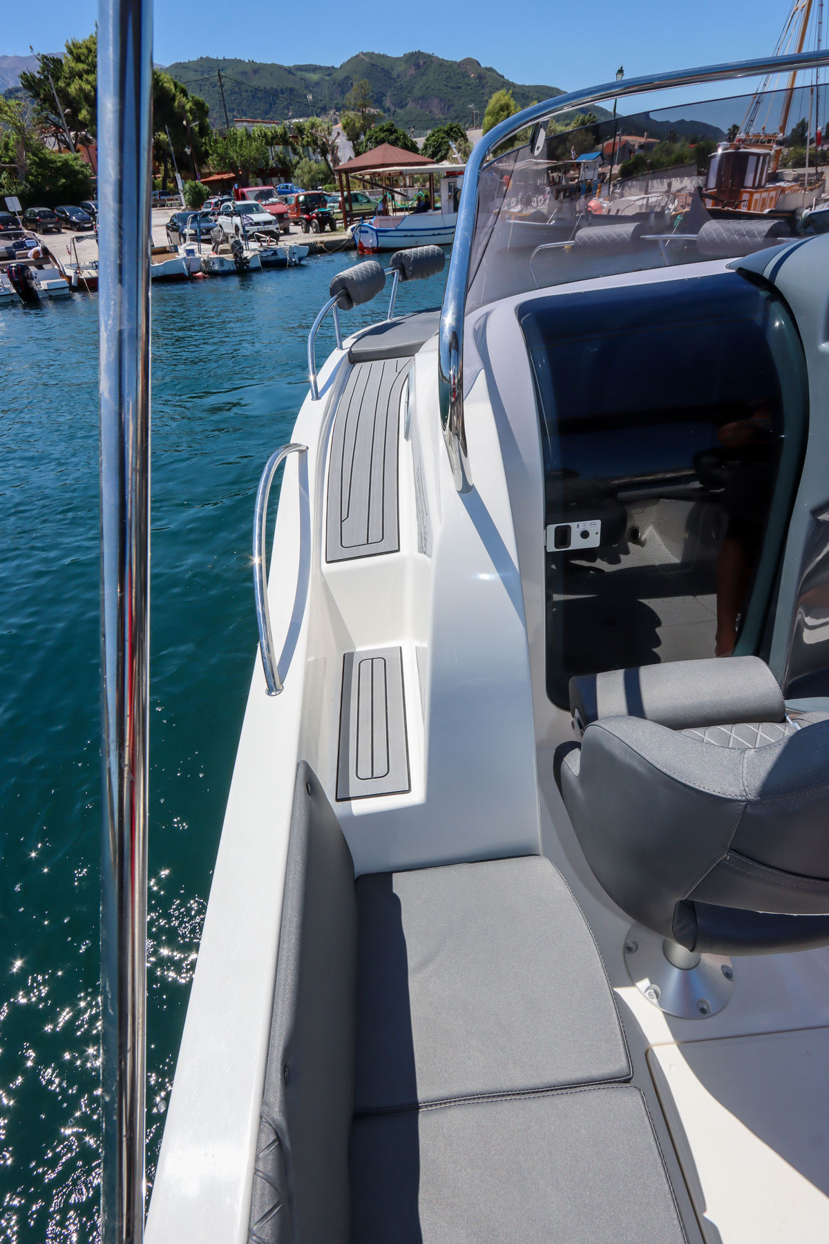 Ionian Sun 680
